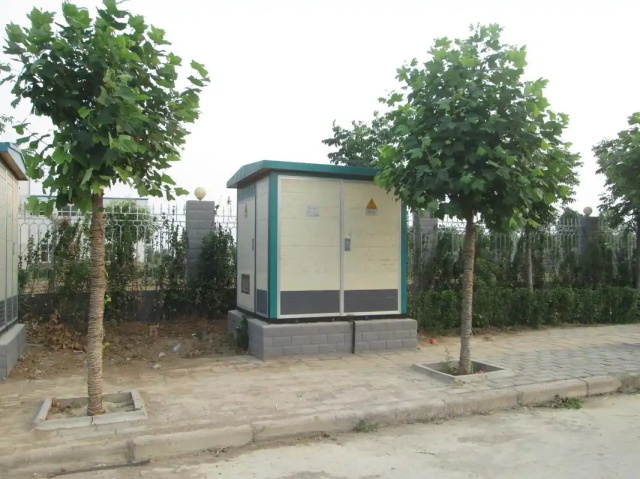 盈江1000KVA欧式箱式变压器